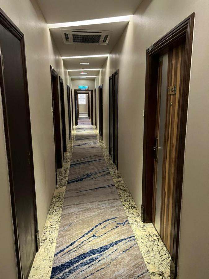 Nova Hotel Miri Eksteriør billede