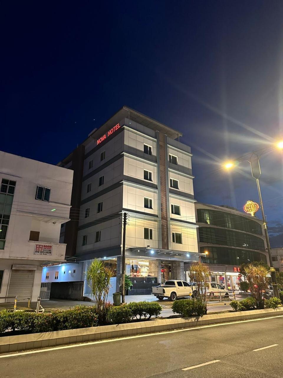 Nova Hotel Miri Eksteriør billede